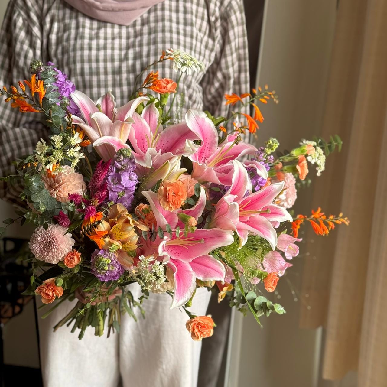 Quiet Bloom atelier arrangement