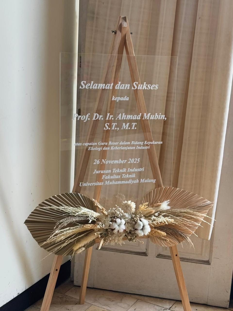 Akrilik (Dried Flower) view 2