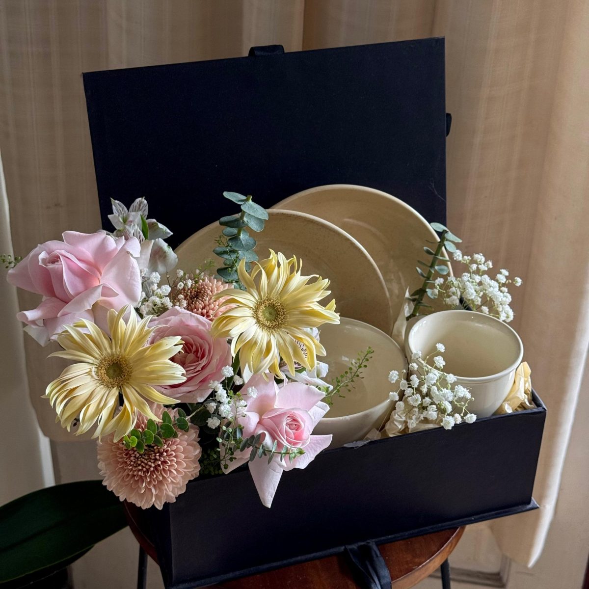 Kirana - Ceramic Hampers view 2