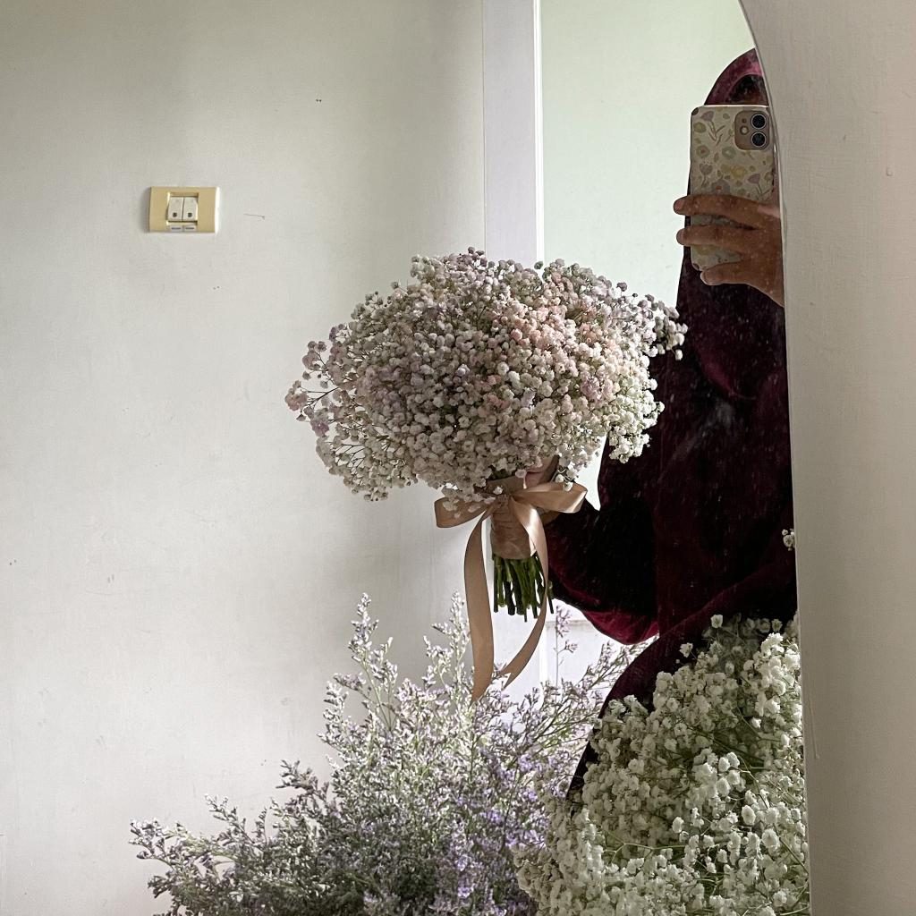 Rainbow Babysbreath view 2
