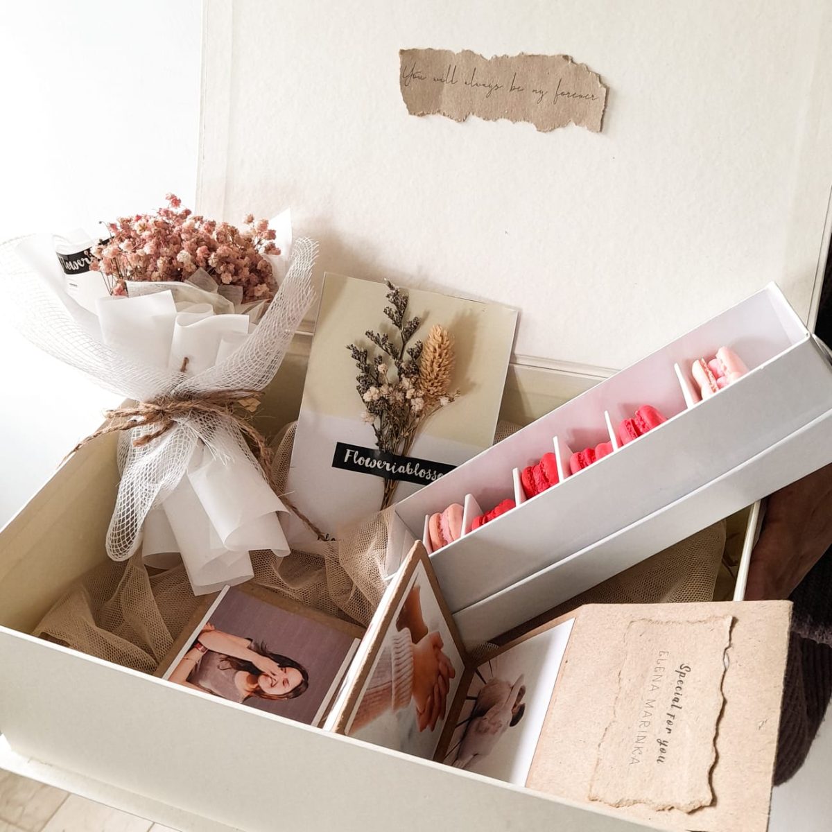 Valentine Gift Set view 3