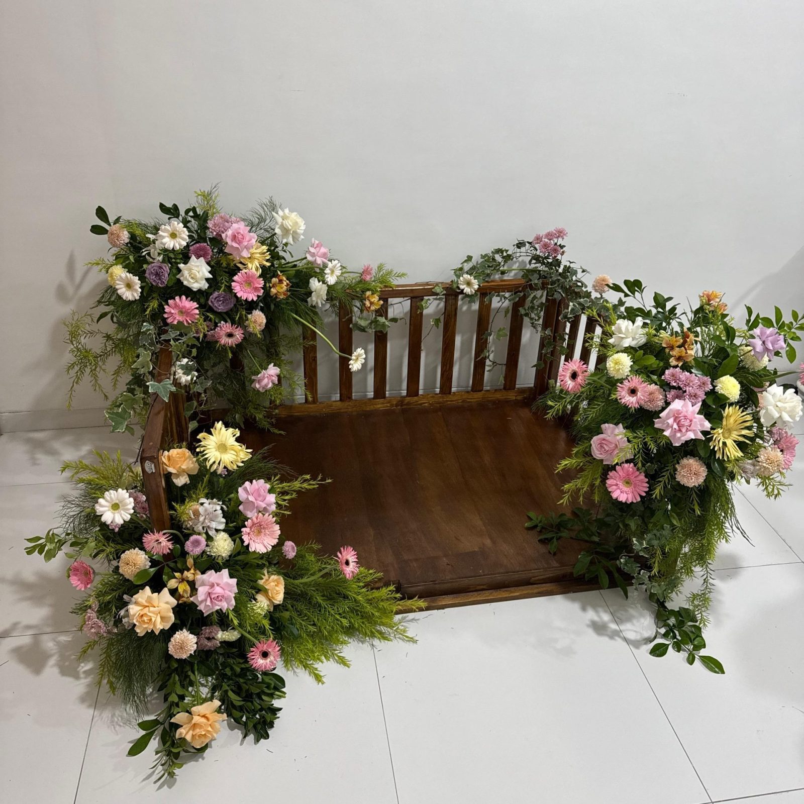 Bed decoration for baby birthday bouquet