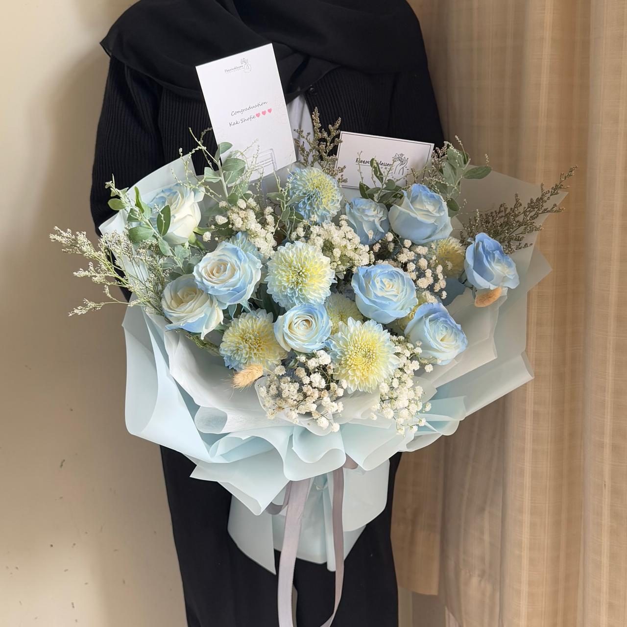 Ice Blue bouquet