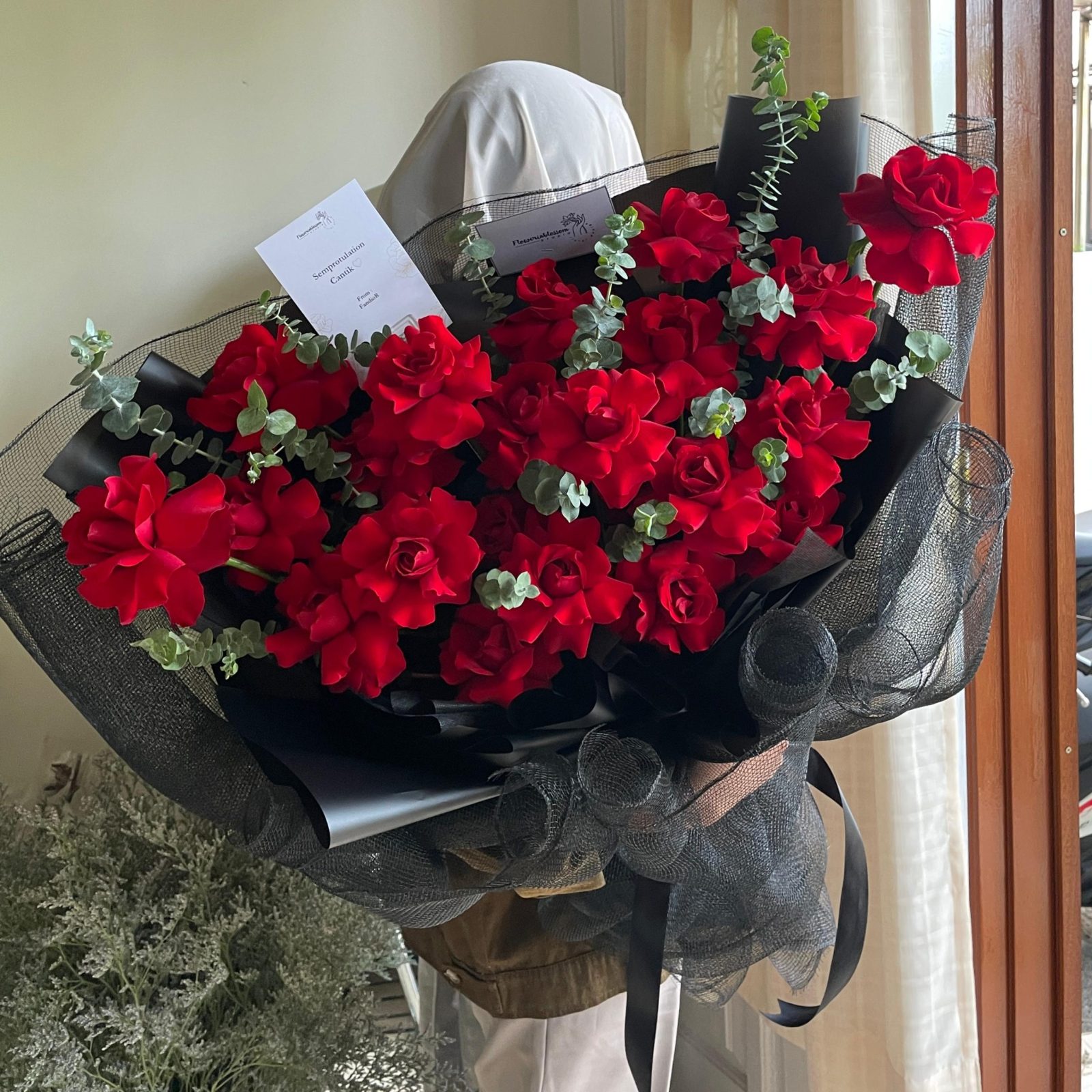 Maura bouquet