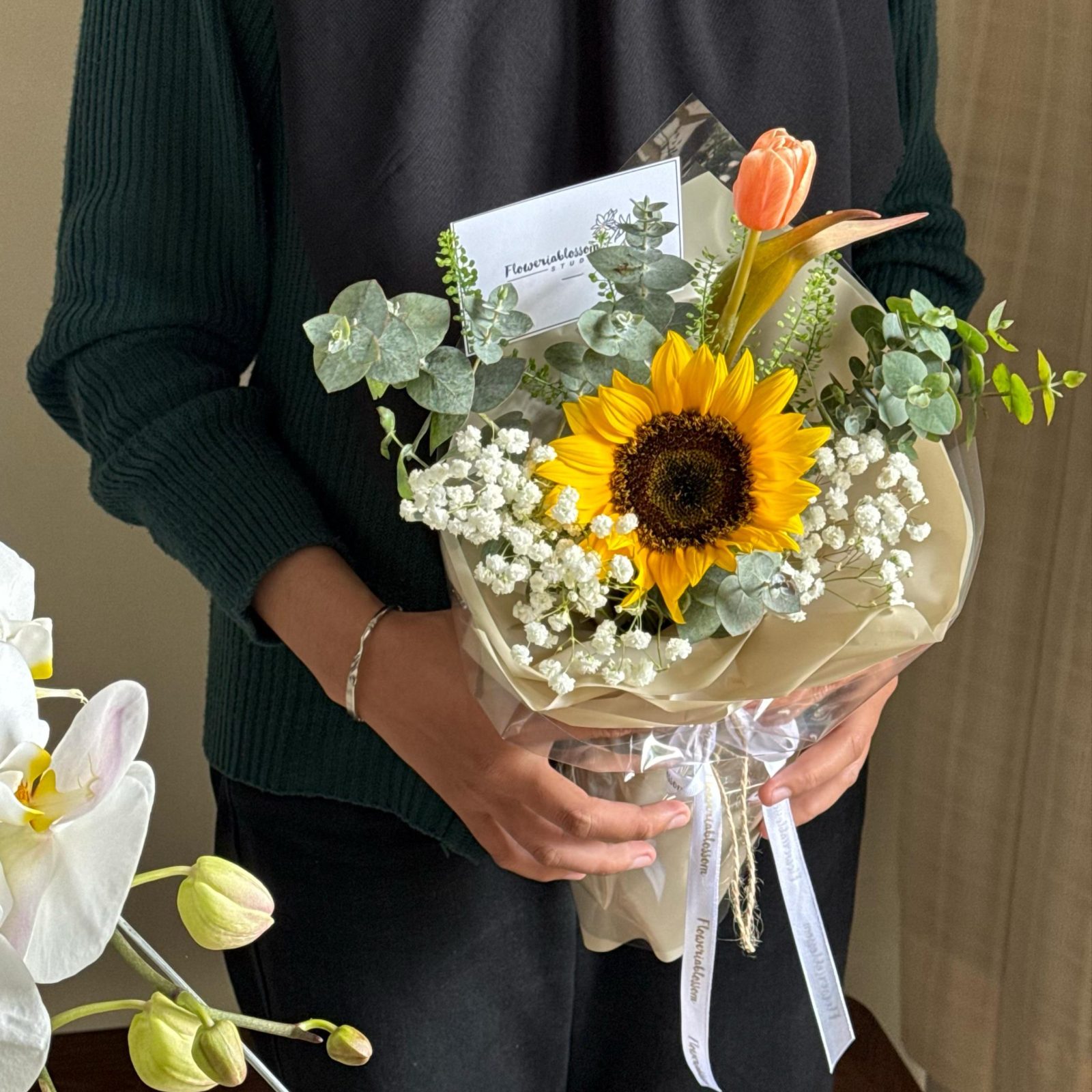 Tulip and sunflower bouquet