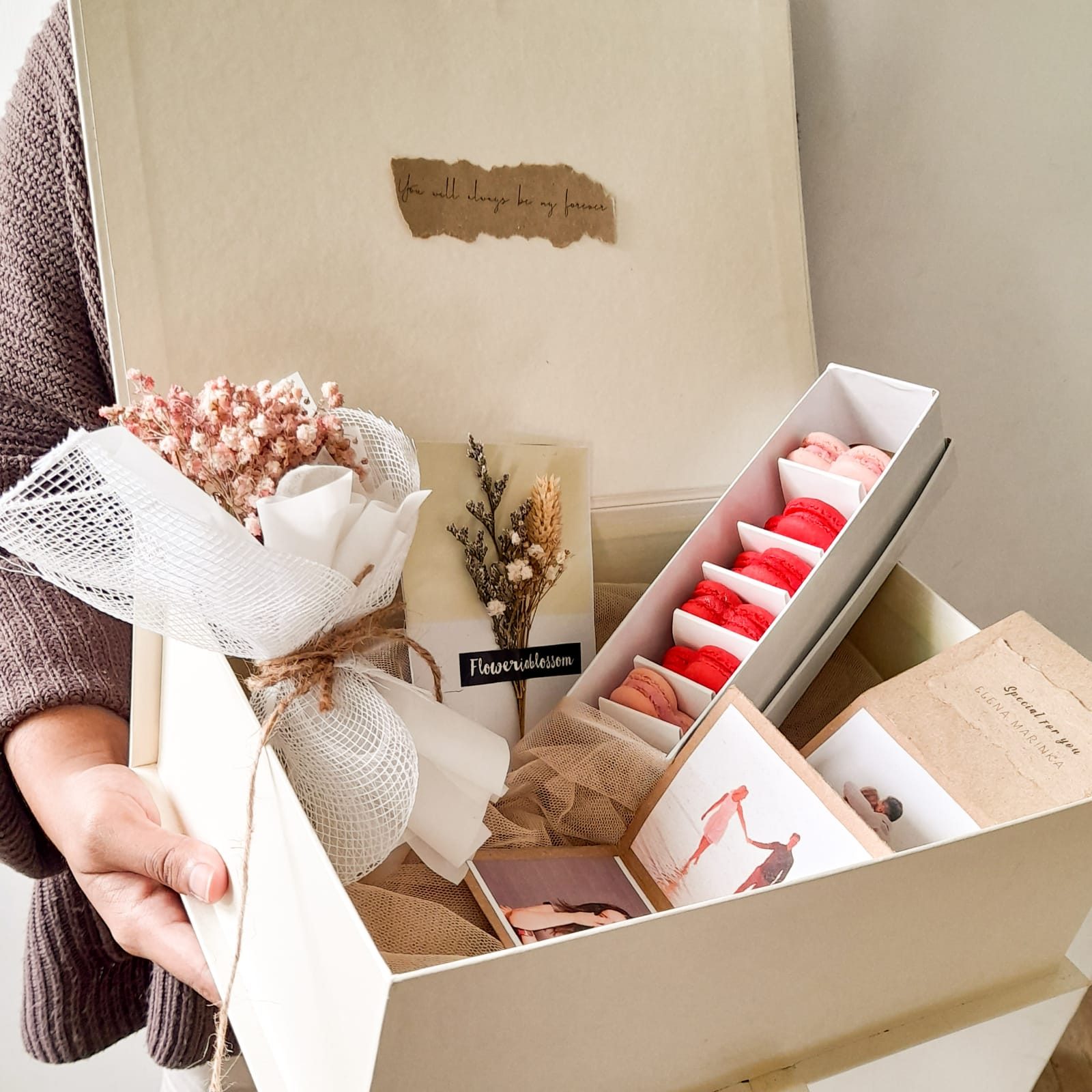 Valentine Gift Set bouquet